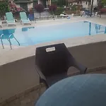 Incilikonak Отель *