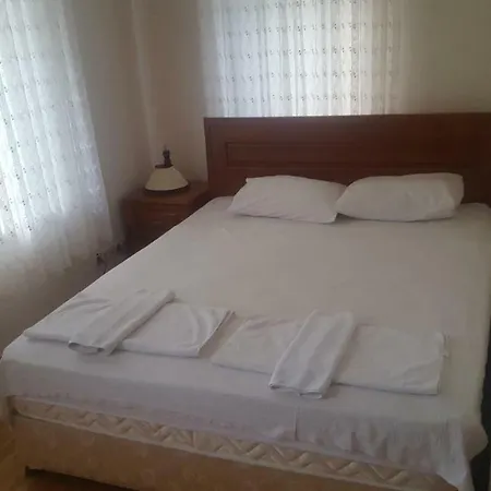 Incilikonak Hotel