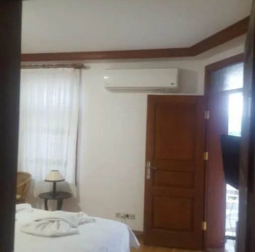 호텔 Incilikonak *