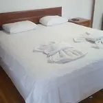 Incilikonak Ξενοδοχείο *