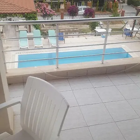 فندق Incilikonak