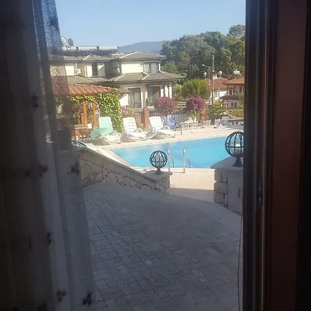 Incilikonak فندق